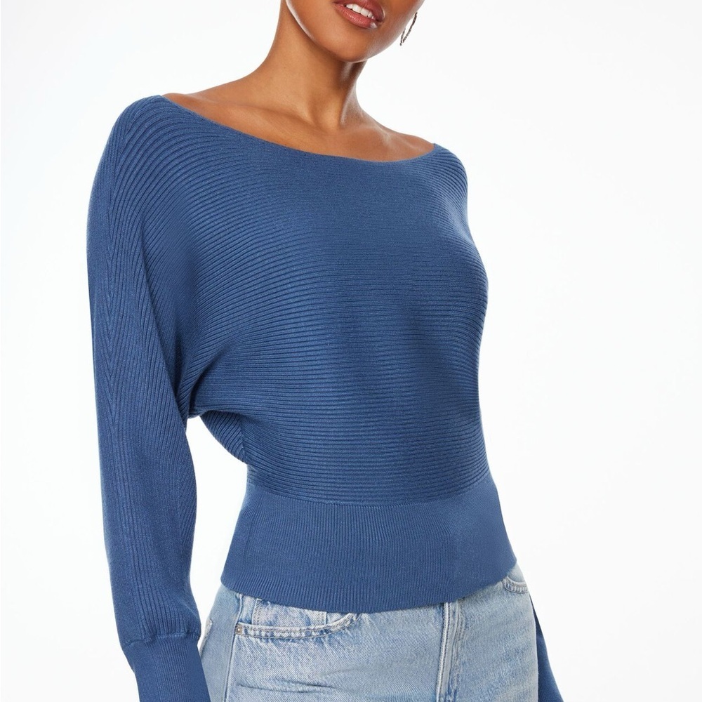 Women's Blue Sweater